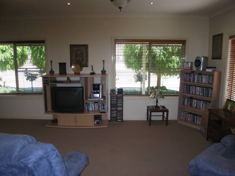 24 Kennewell Street, White Hills VIC 3550