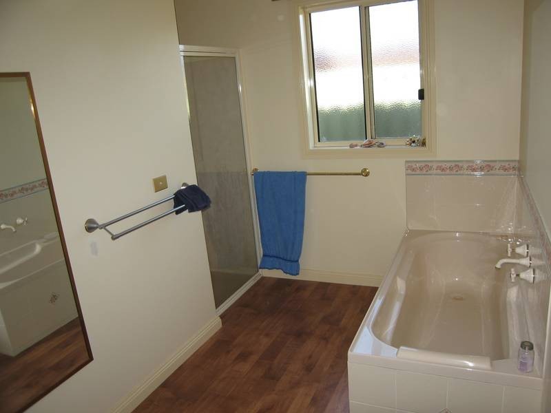 24 Kennewell Street, White Hills VIC 3550