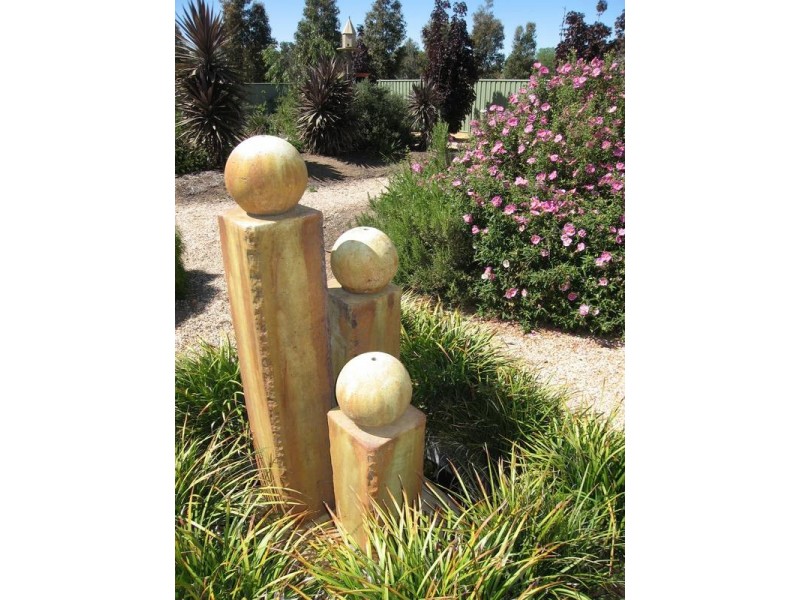 24 Kennewell Street, White Hills VIC 3550