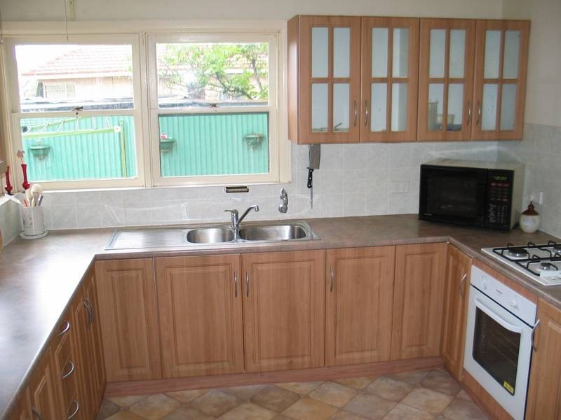 35 Danson Avenue, Kangaroo Flat VIC 3555