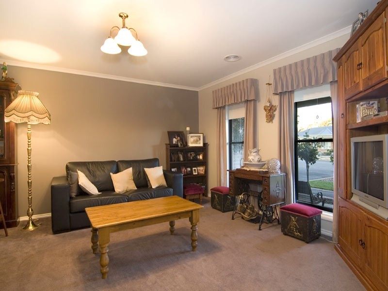 23 Alexander Close, Strathfieldsaye VIC 3551