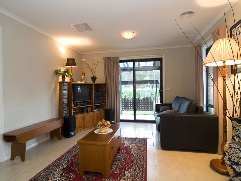 23 Alexander Close, Strathfieldsaye VIC 3551