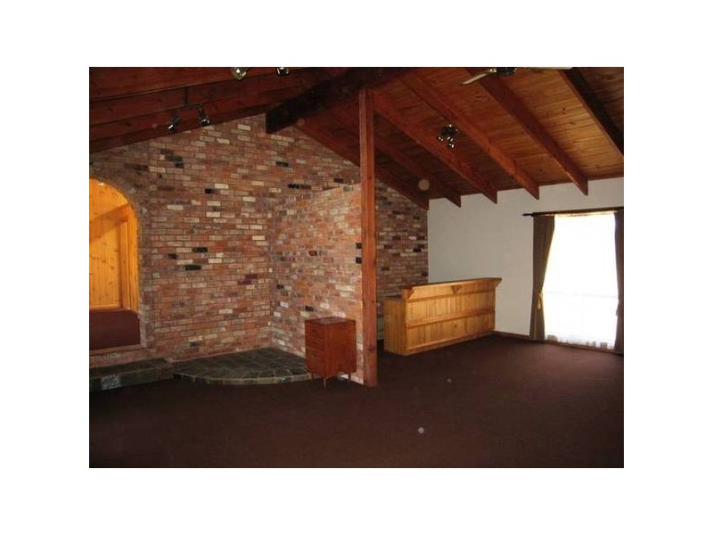 34 Maiden Gully Road, Maiden Gully VIC 3551