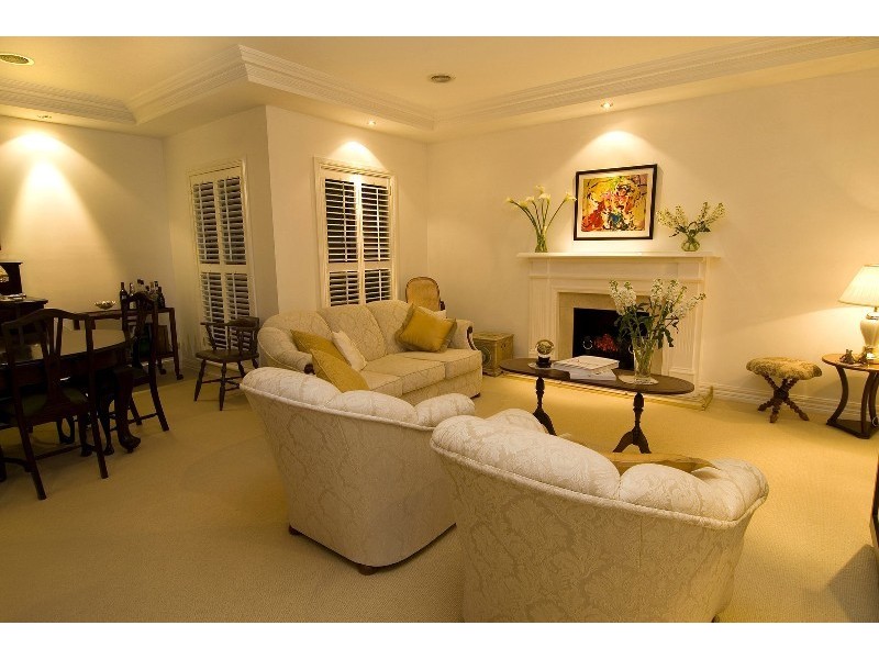 27 Chelsea Boulevard, Strathdale VIC 3550