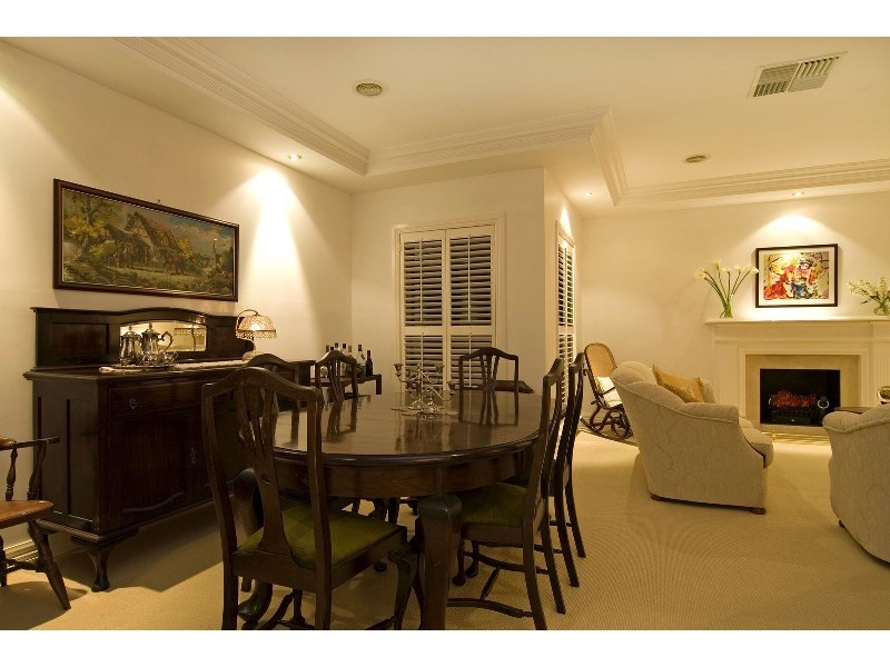 27 Chelsea Boulevard, Strathdale VIC 3550