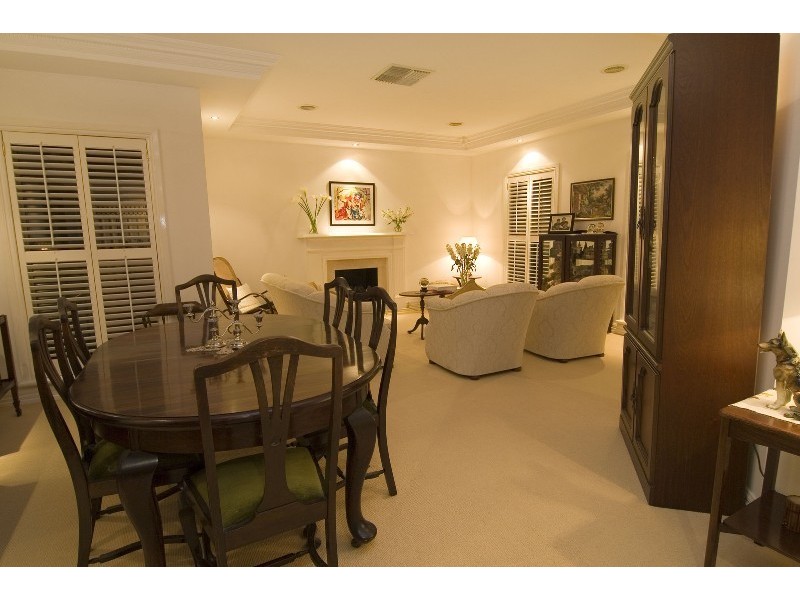 27 Chelsea Boulevard, Strathdale VIC 3550