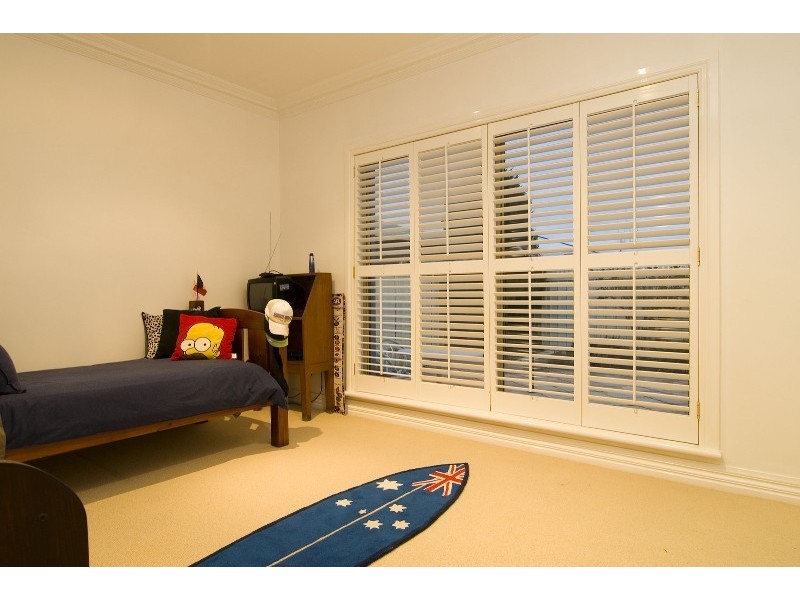 27 Chelsea Boulevard, Strathdale VIC 3550