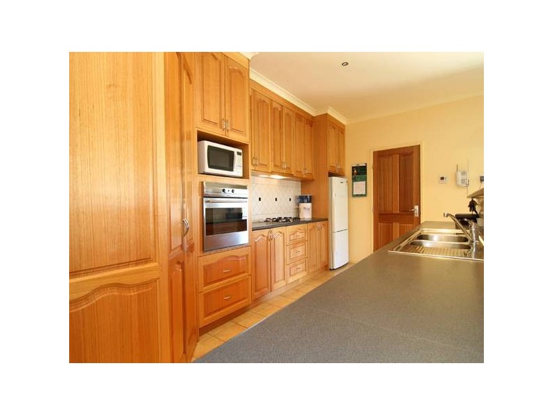 47 Keogh Drive, Spring Gully VIC 3550