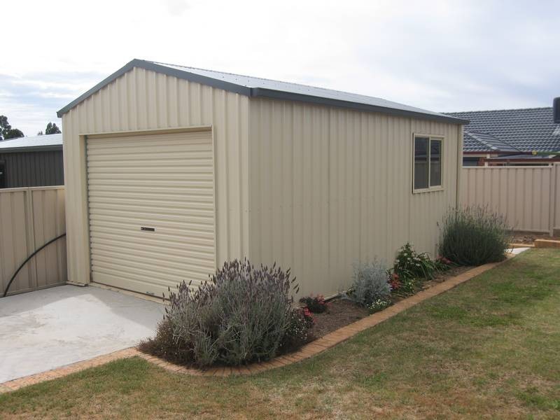 24 Alexander Close, Strathfieldsaye VIC 3551