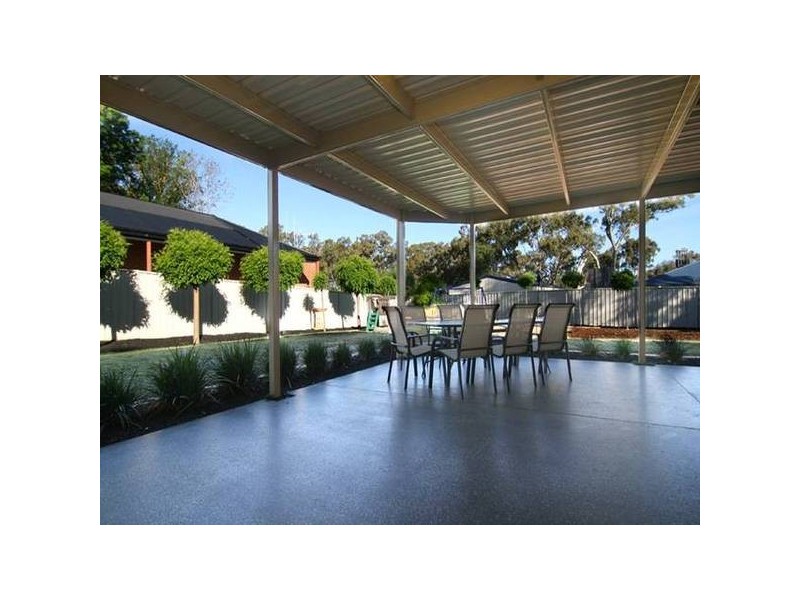 14 Glenshael Court, Strathfieldsaye VIC 3551