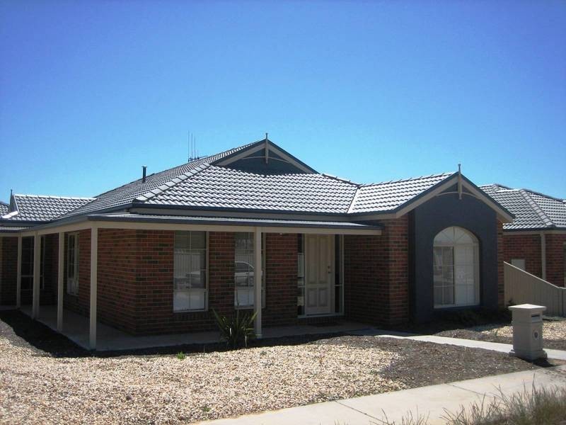 42 Peacock Drive, Epsom VIC 3551