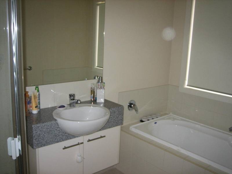 42 Peacock Drive, Epsom VIC 3551