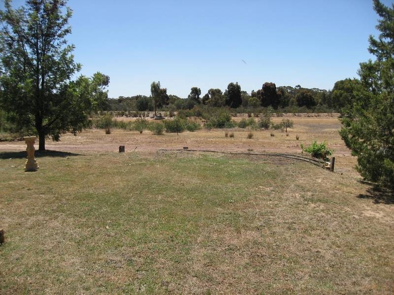 59 Sunrise Drive, Marong VIC 3515