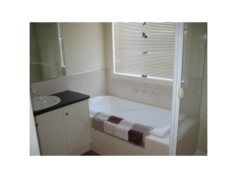 3/19 Holmes, Bendigo VIC 3550