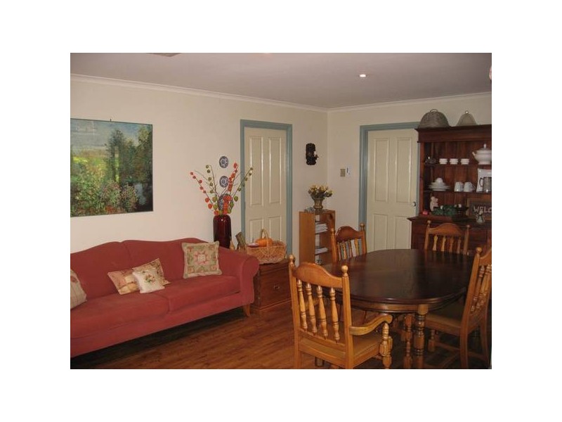 17 Hines Court, Kangaroo Flat VIC 3555