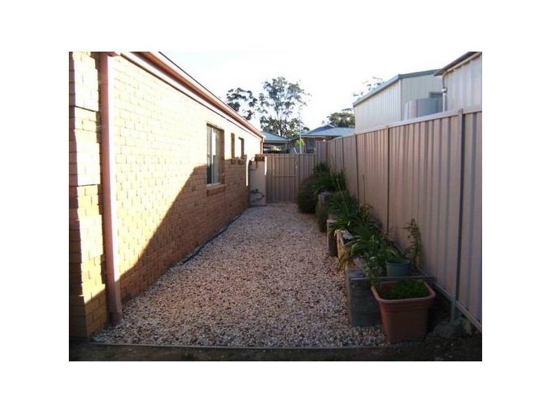 6 Julie Court, Kangaroo Flat VIC 3555