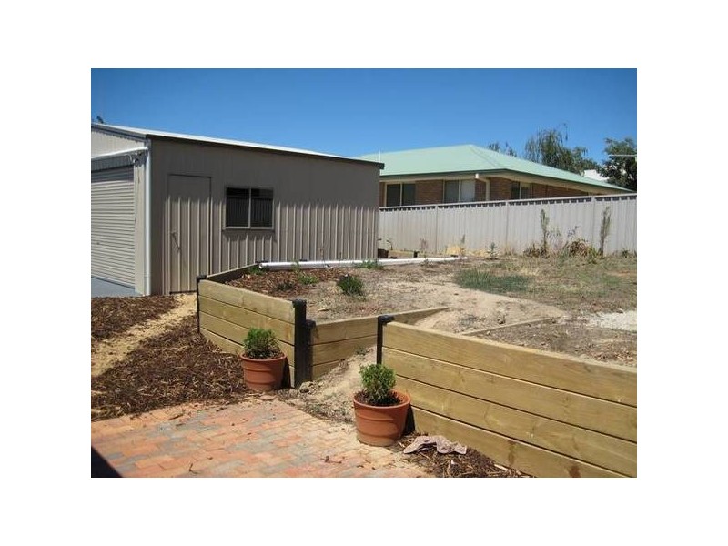 20 Mockridge Dive, Kangaroo Flat VIC 3555