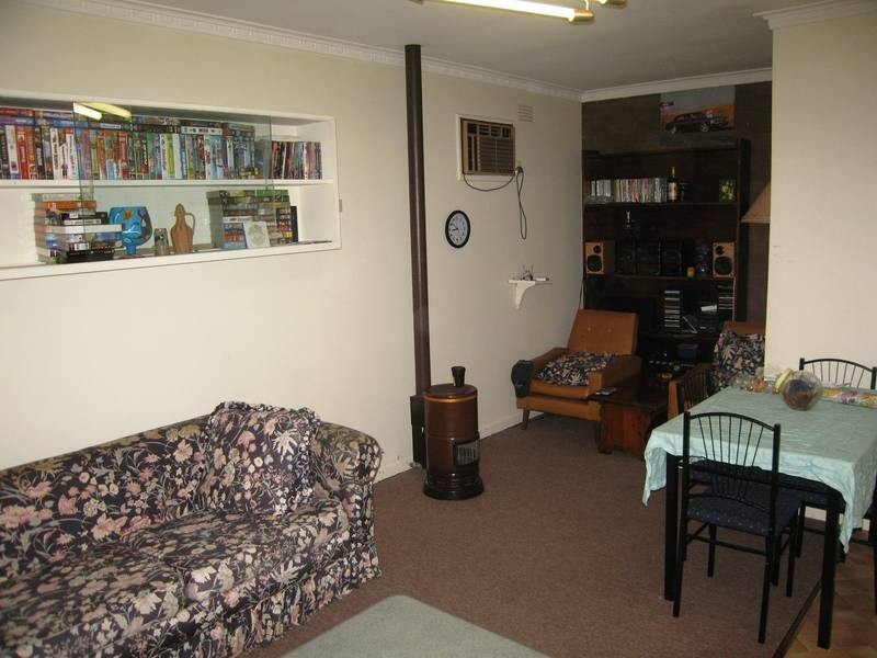 19&19A Hayes Street, Ironbark VIC 3550