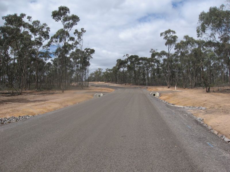 Cockatoo Drive, Junortoun VIC 3551