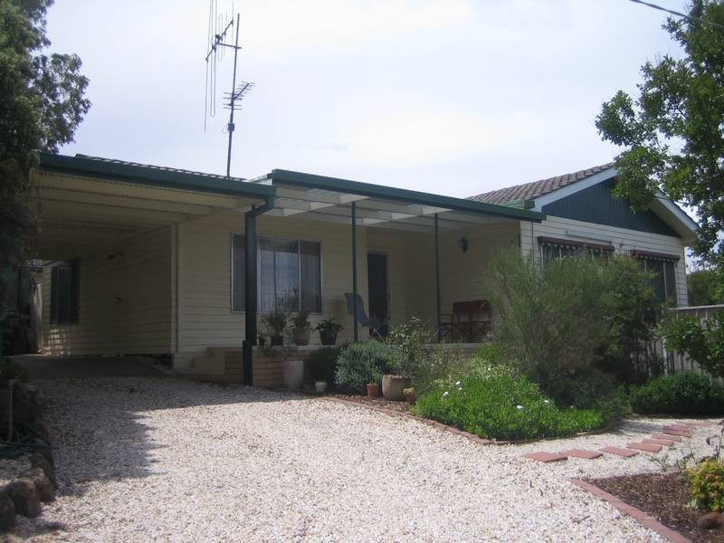 122 Maple Street, Golden Square VIC 3555
