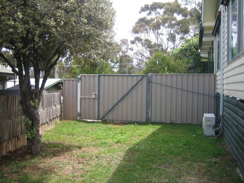 122 Maple Street, Golden Square VIC 3555