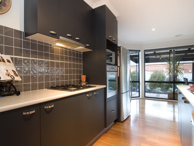 10 Arthurs Crescent, Strathfieldsaye VIC 3551