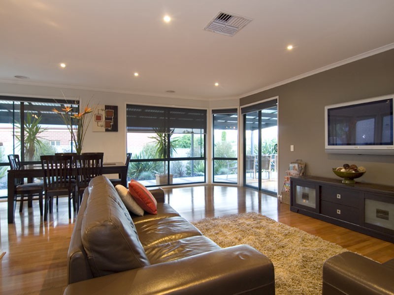 10 Arthurs Crescent, Strathfieldsaye VIC 3551