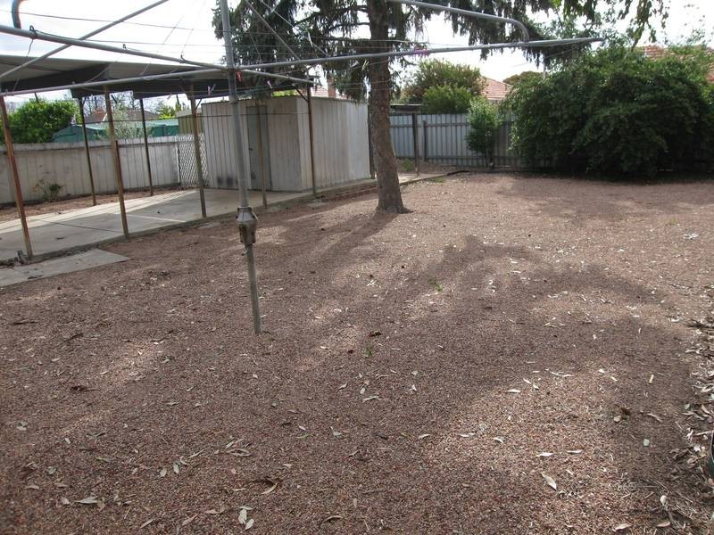 9 Theodore Street, Flora Hill VIC 3550