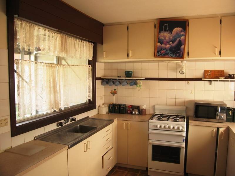 238 MacKenzie Street West, Kangaroo Flat VIC 3555