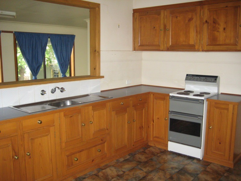 18 Broom Street, Bendigo VIC 3550