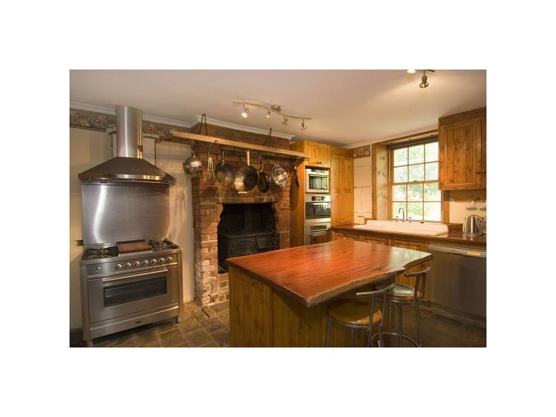 67 Acacia Street, Bendigo VIC 3550