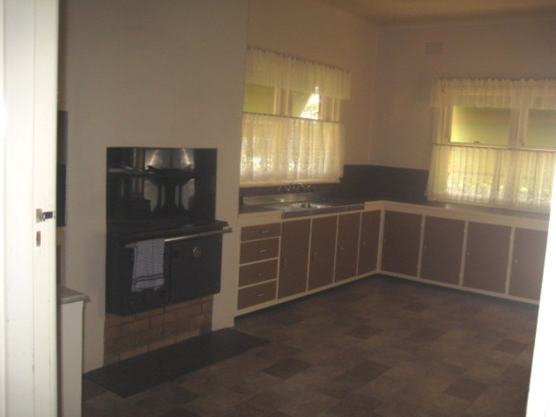 1427 Calder Highway, Marong VIC 3515