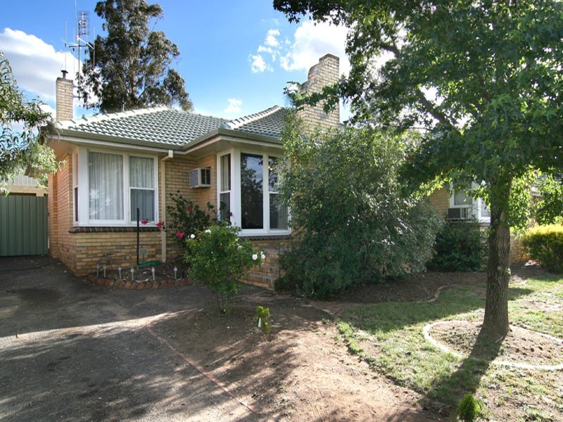 184 McIvor Road, Strathdale VIC 3550
