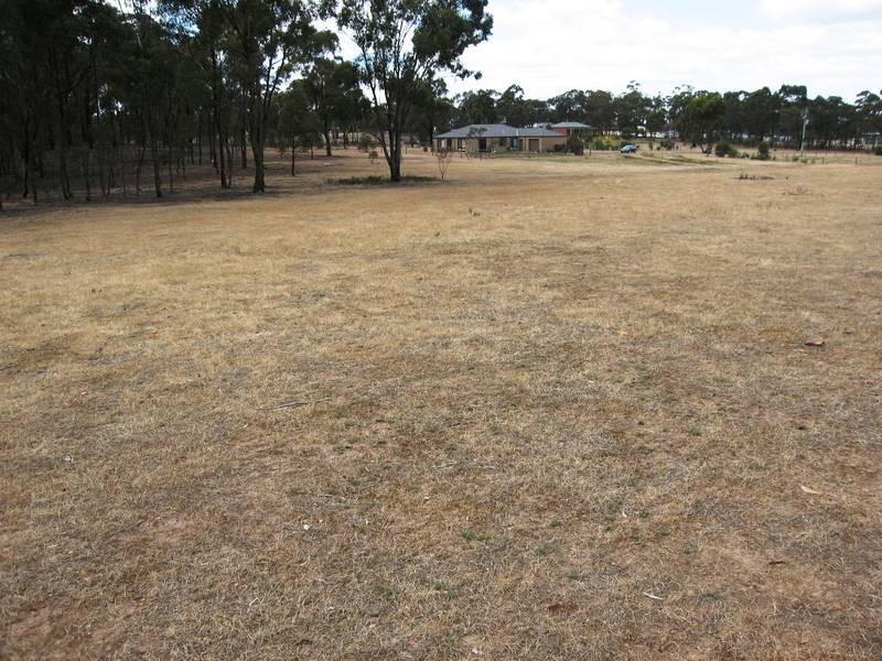 51 Knotts Lane, Junortoun VIC 3551