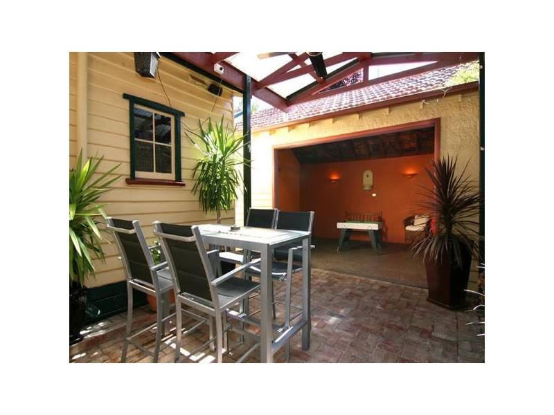 28 Rodney Street, Quarry Hill VIC 3550