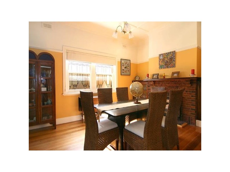 28 Rodney Street, Quarry Hill VIC 3550