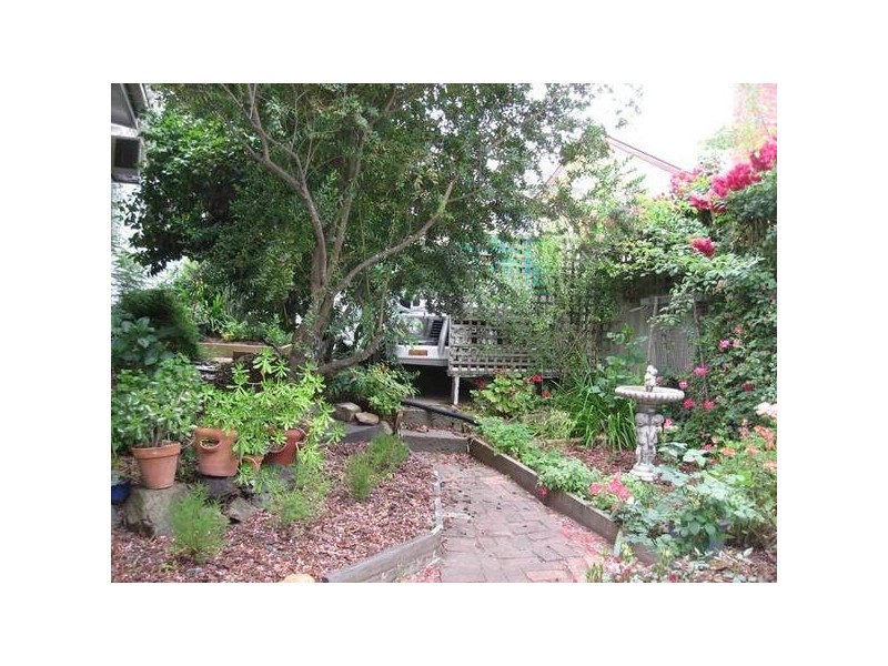 129 Lily Street, Bendigo VIC 3550