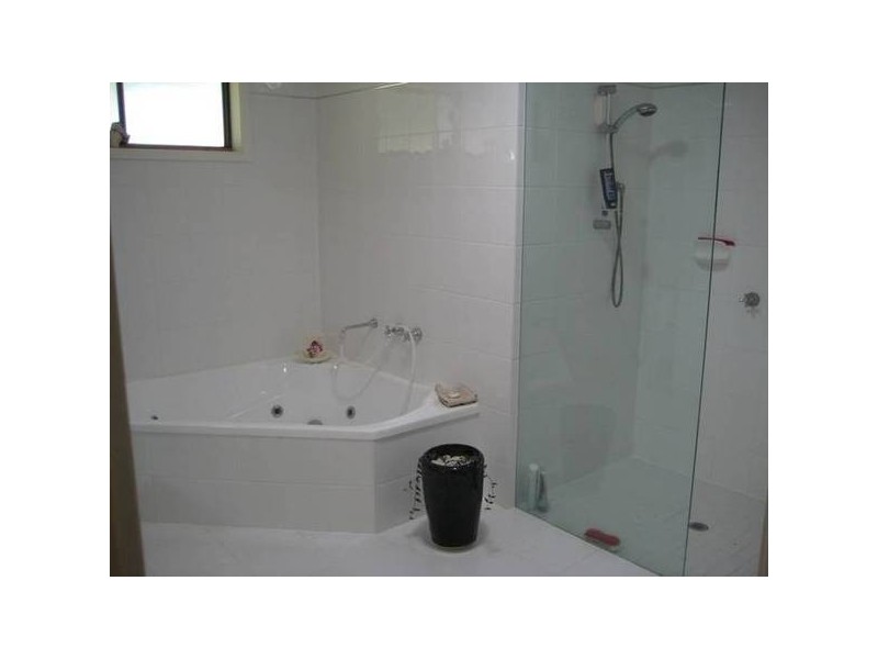 119 Ironstone Road, Epsom VIC 3551