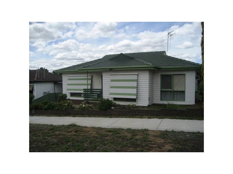 10 Scott Street, White Hills VIC 3550