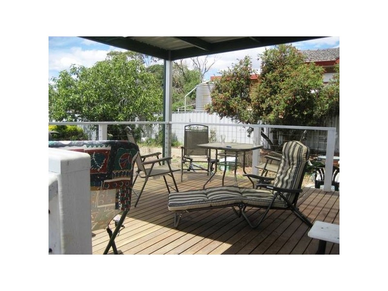 10 Scott Street, White Hills VIC 3550