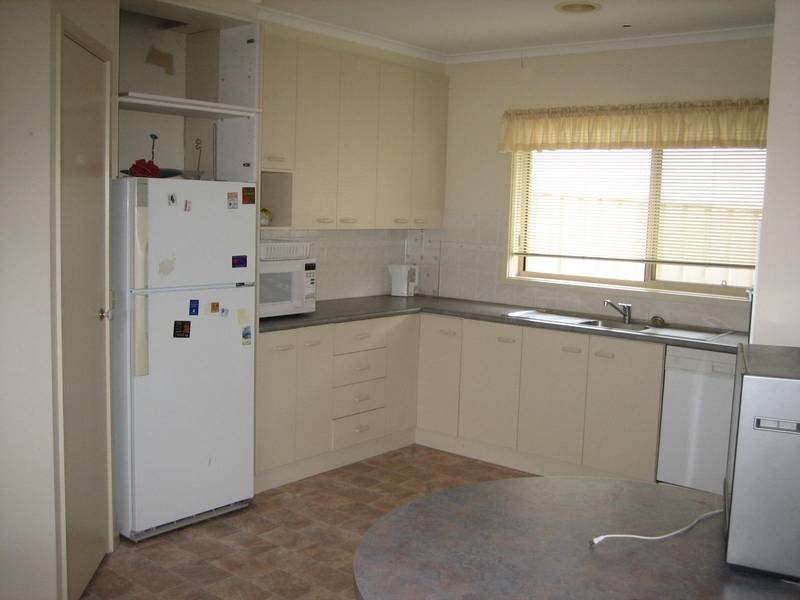12 Bourke Drive, Strathdale VIC 3550