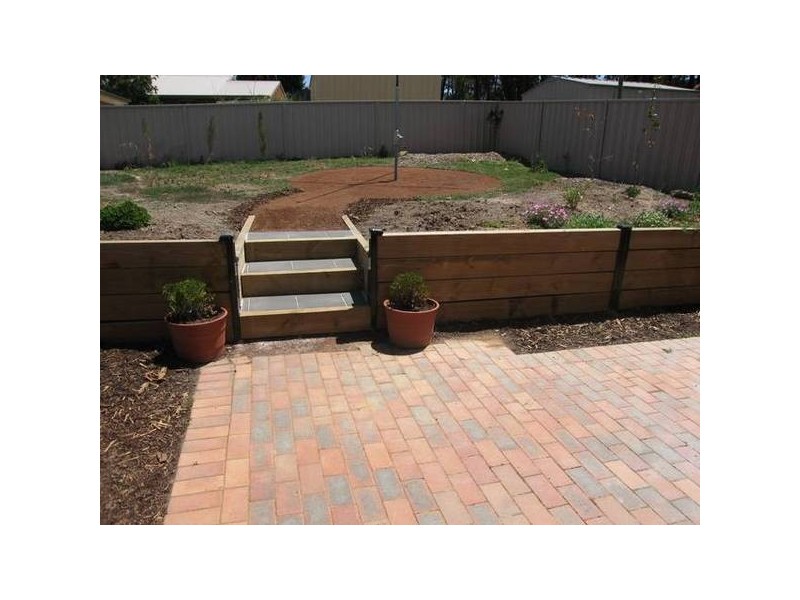 20 Mockridge Drive, Kangaroo Flat VIC 3555