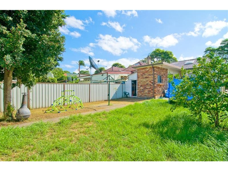 24 Hugh Street, Ashfield NSW 2131