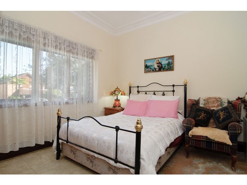 241 Elswick Street, Leichhardt NSW 2040