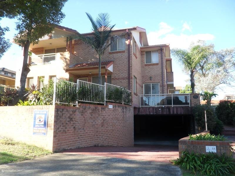 138 Croydon Ave, Croydon Park NSW 2133
