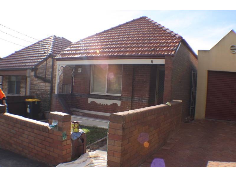 11 Premier Street, Marrickville NSW 2204