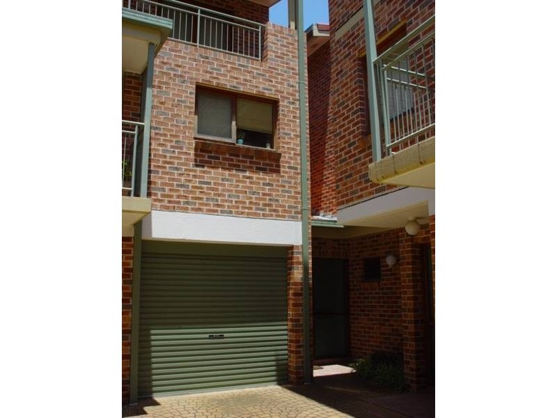 8a McDonald Street, Leichhardt NSW 2040