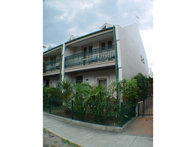 3/2-6 Derbyshire Road, Leichhardt NSW 2040