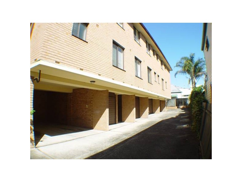 18 Myrtle Street, Leichhardt NSW 2040