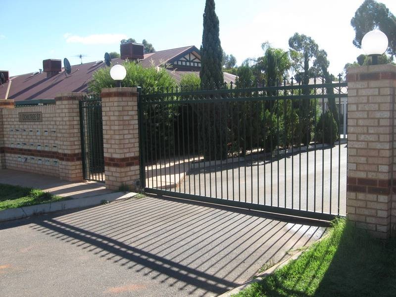 13/1 Ochiltree Street, Kalgoorlie WA 6430